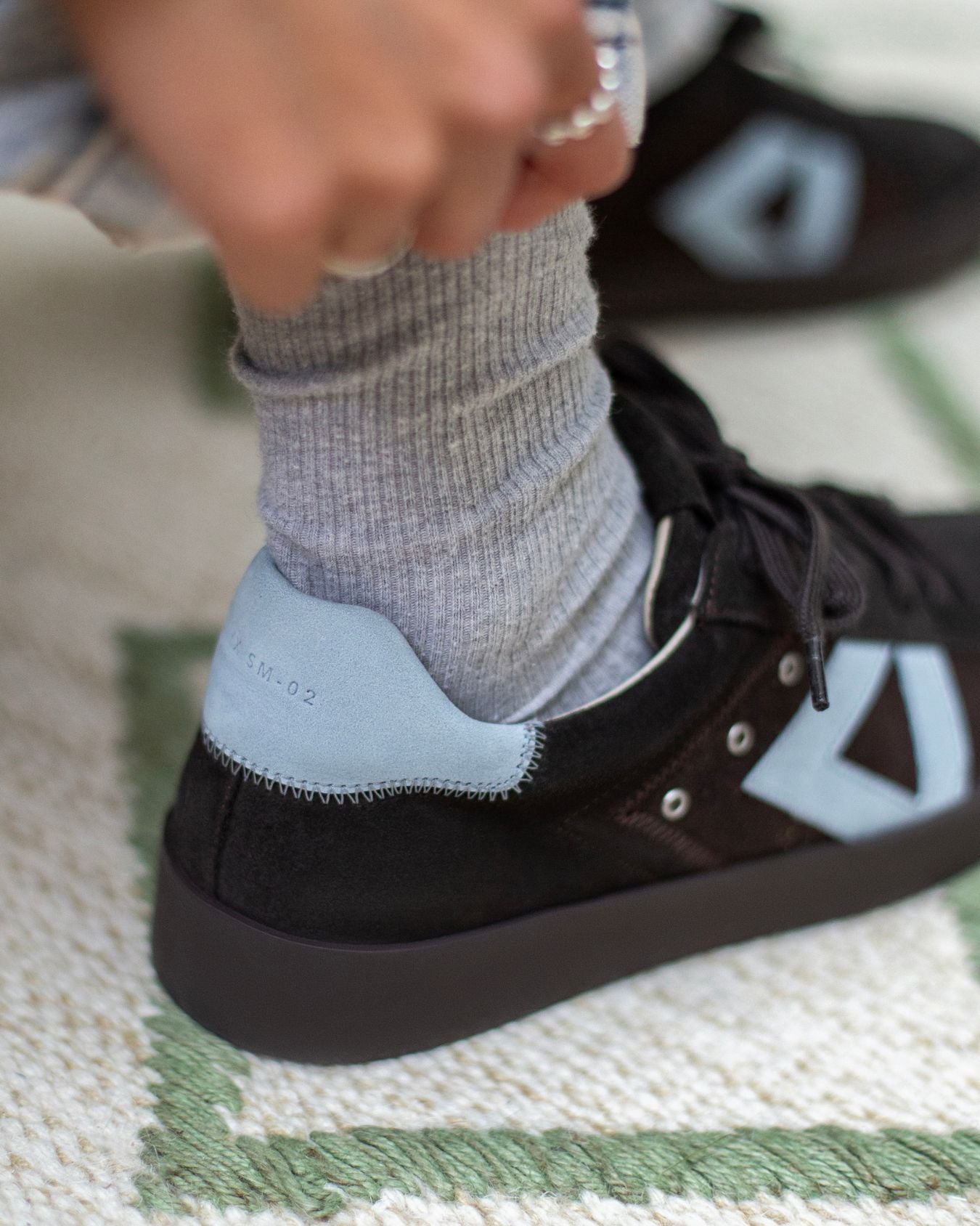 Nyx 02 Low Top Sneakers - Chocolate Brown Suede & Sky Blue Nubuck Leather