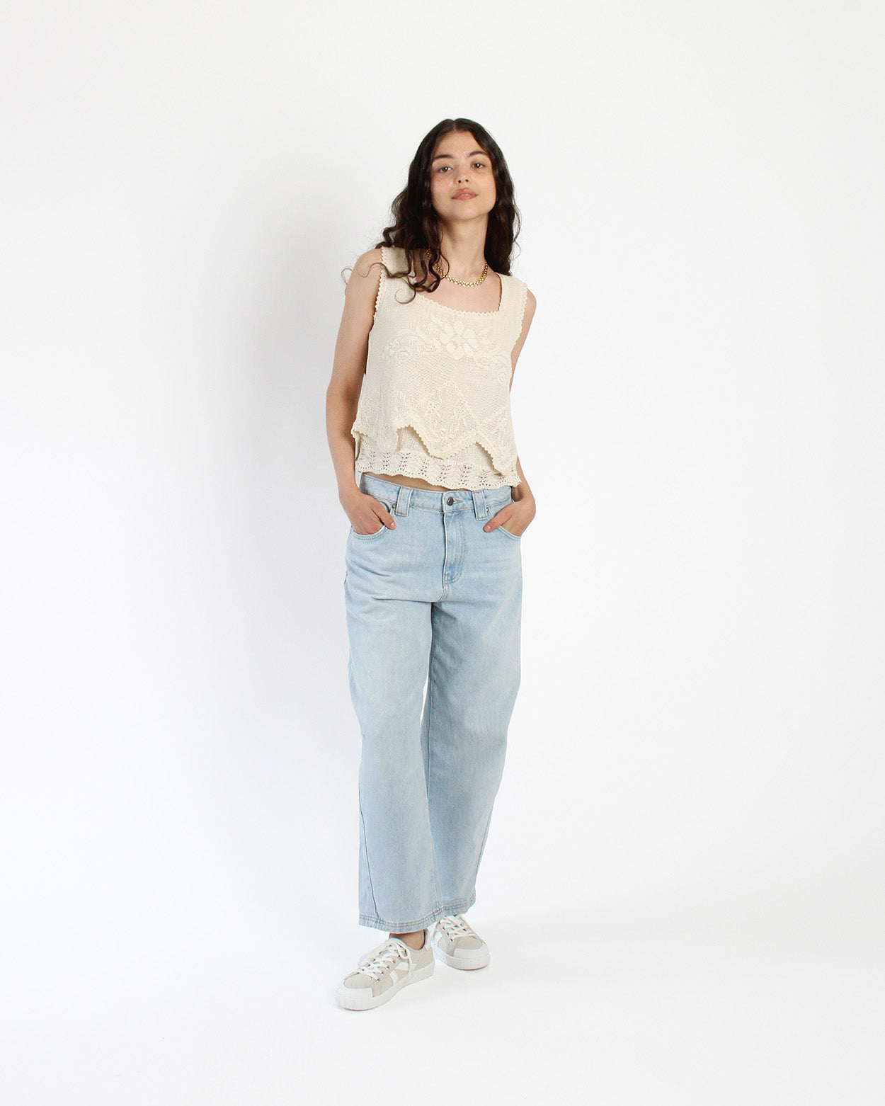 The Helios Beige/White
